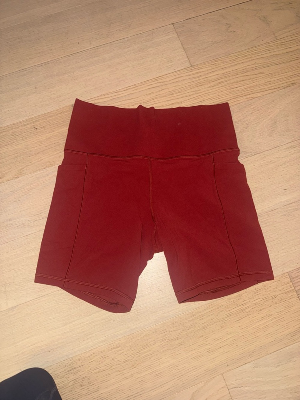 Athleta High-Waist Women's Performance Shorts - Deep Red